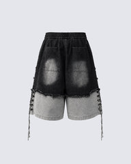 Street-Edge Distressed Frayed Patch Denim Shorts