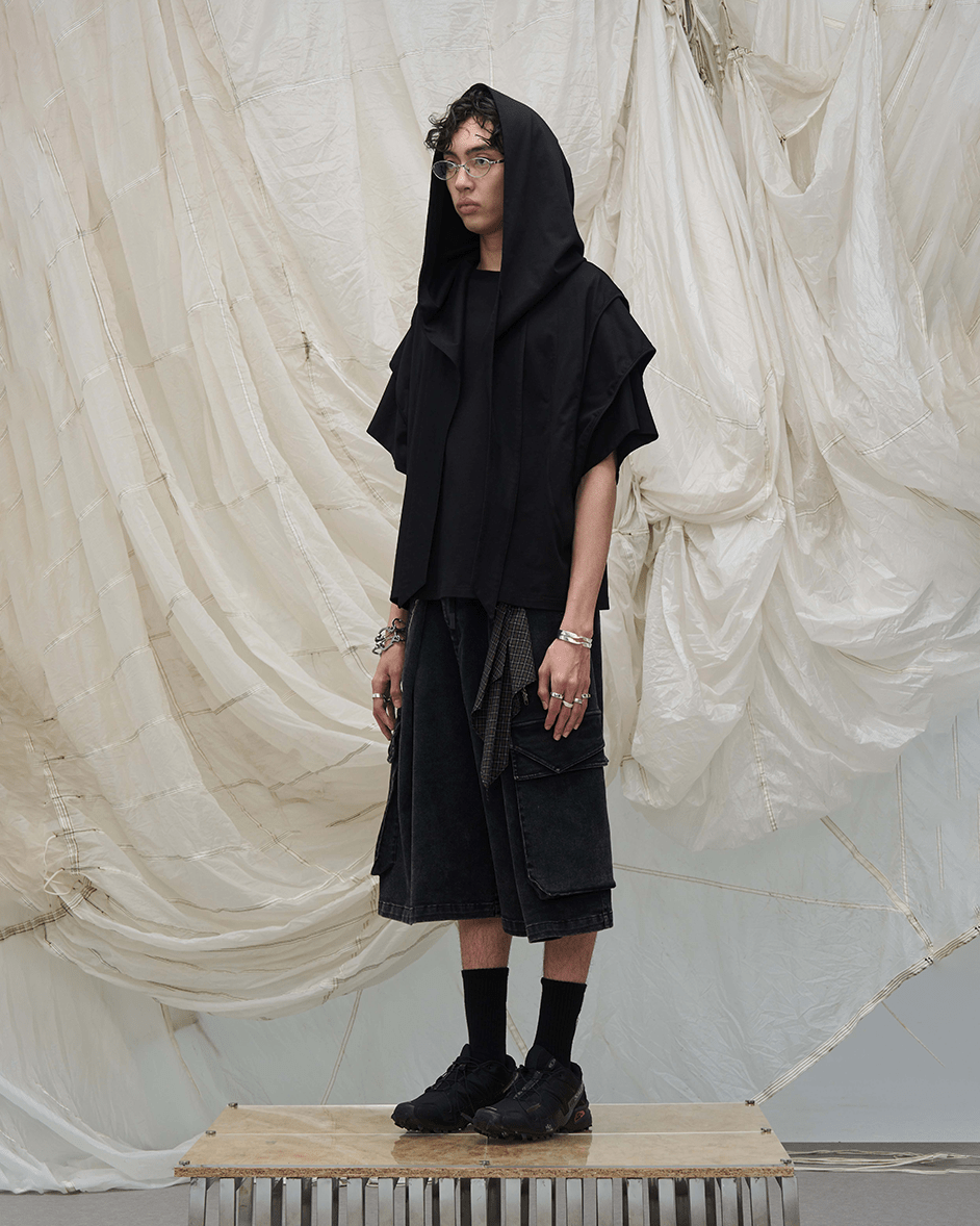 Washed Cargo Denim 8/10 Pants w/ Detachable Bandana-Black