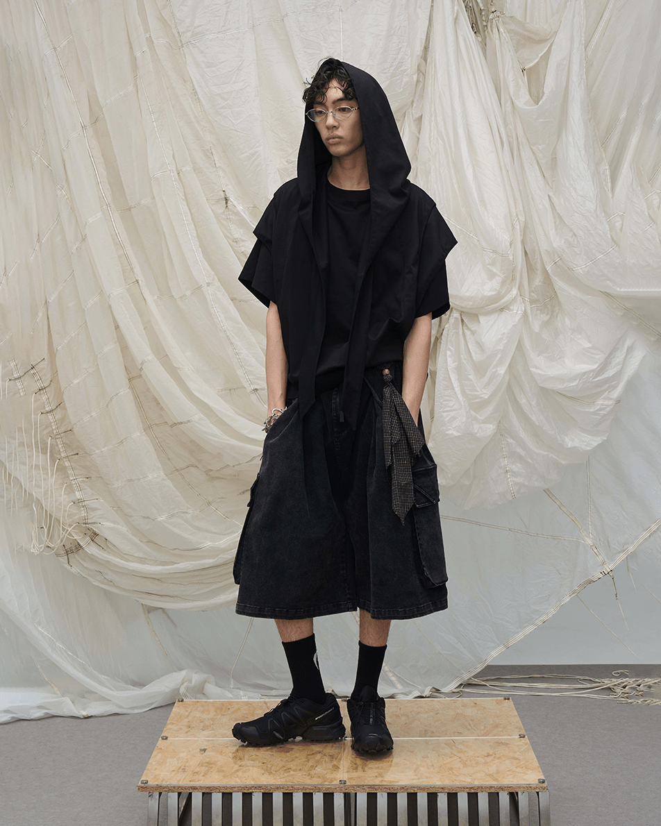Washed Cargo Denim 8/10 Pants w/ Detachable Bandana-Black