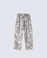 Fleece-Lined Camouflage Print Straight-Leg Pants