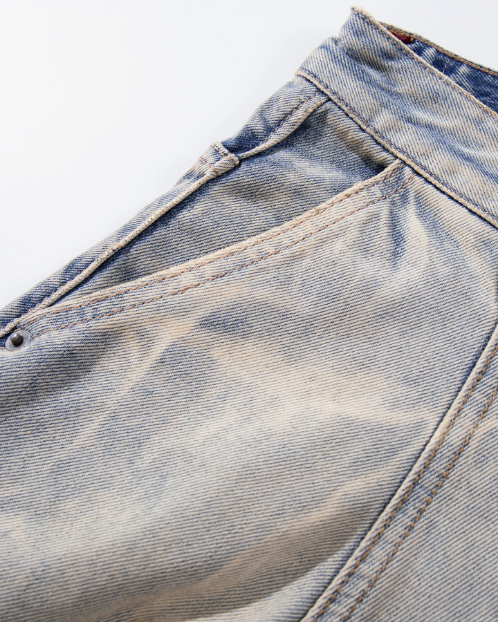 American-Style Design With A Fission Print Denim Capri Pants