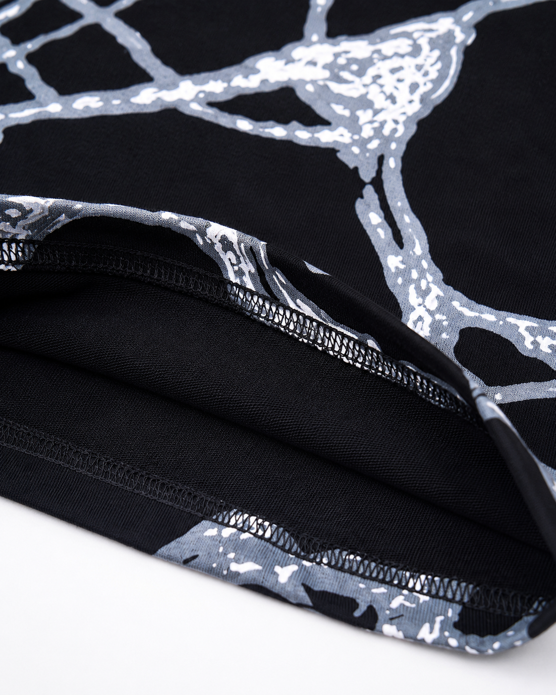 Dark Art Design Spider Web Print Long-Sleeved Top