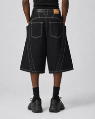 Contrast Stitching Wide-Leg Denim Shorts