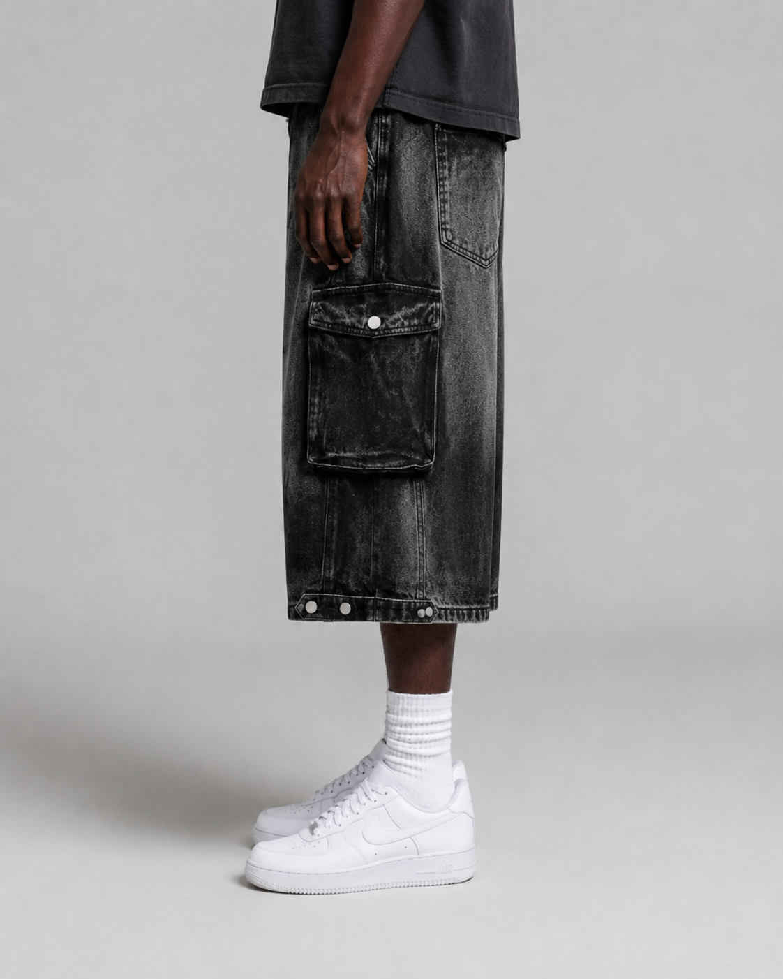 Distressed Workwear Denim Capri Pants
