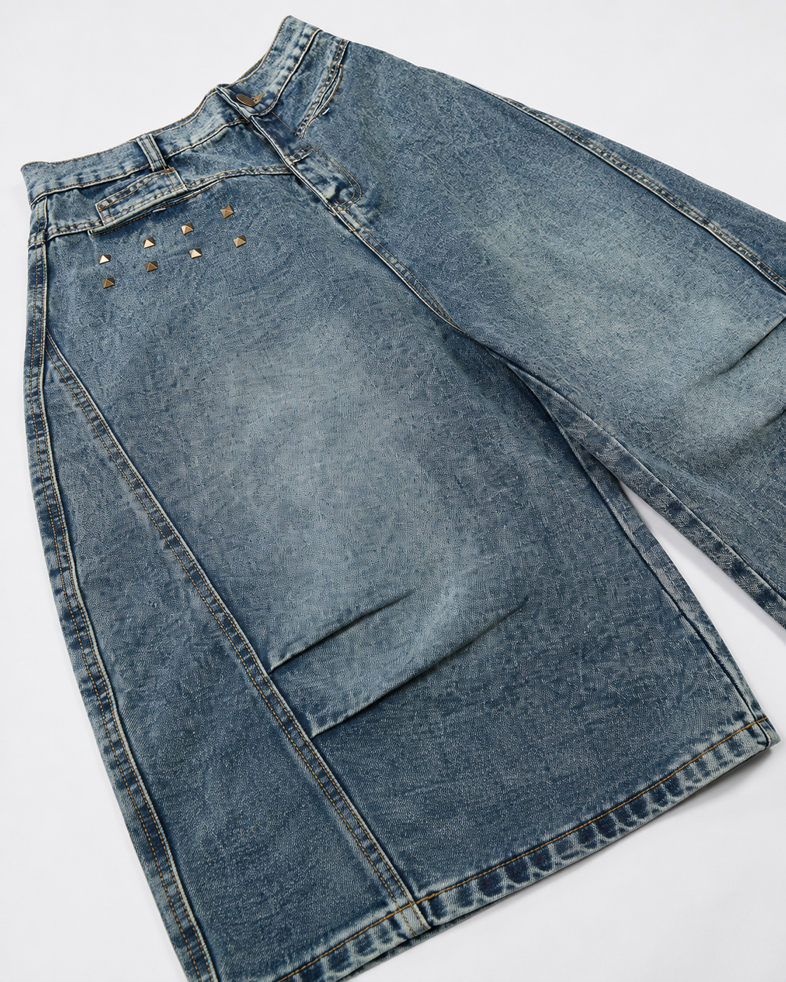 Retro Washed Studded Denim Capri Pants