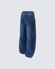 Large Pocket Curved Jeans