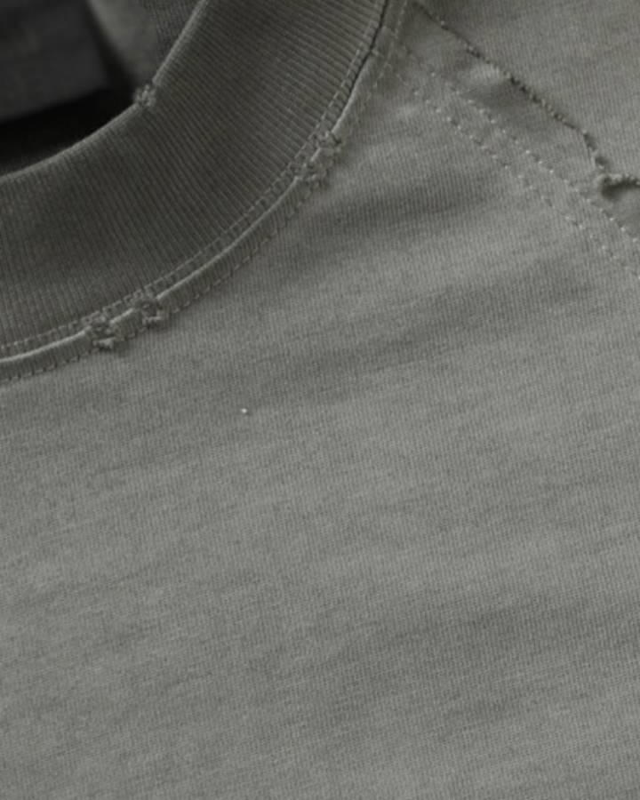 Distressed Design Ripped Retro T-Shirt