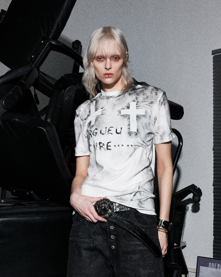 Distressed Gothic Cross Graphic Tee